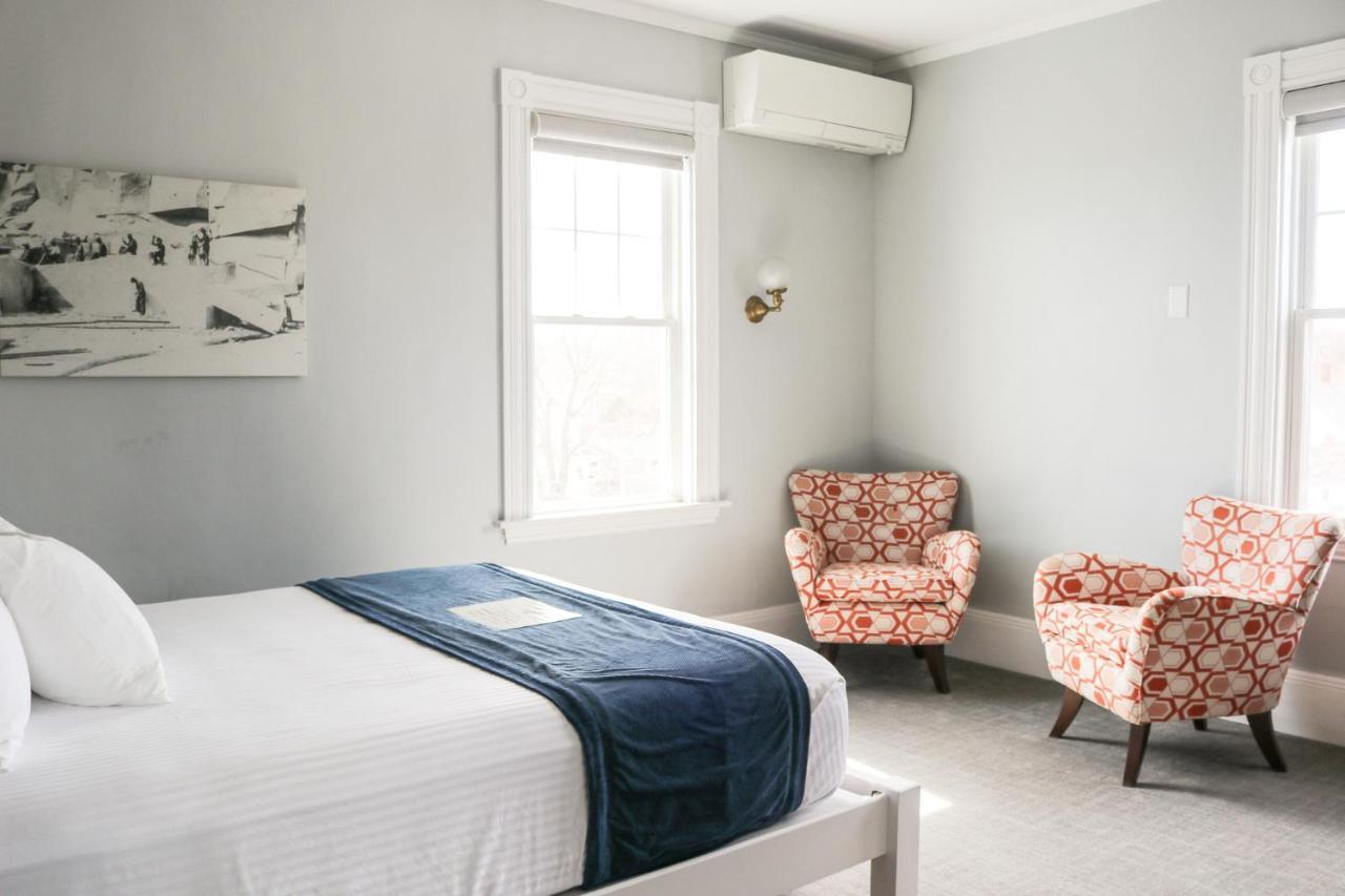 Emerson Inn By The Sea ロックポート エクステリア 写真